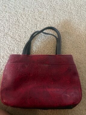 Rello Elegant Red Paisley Leather Tote Bag with Black Handles